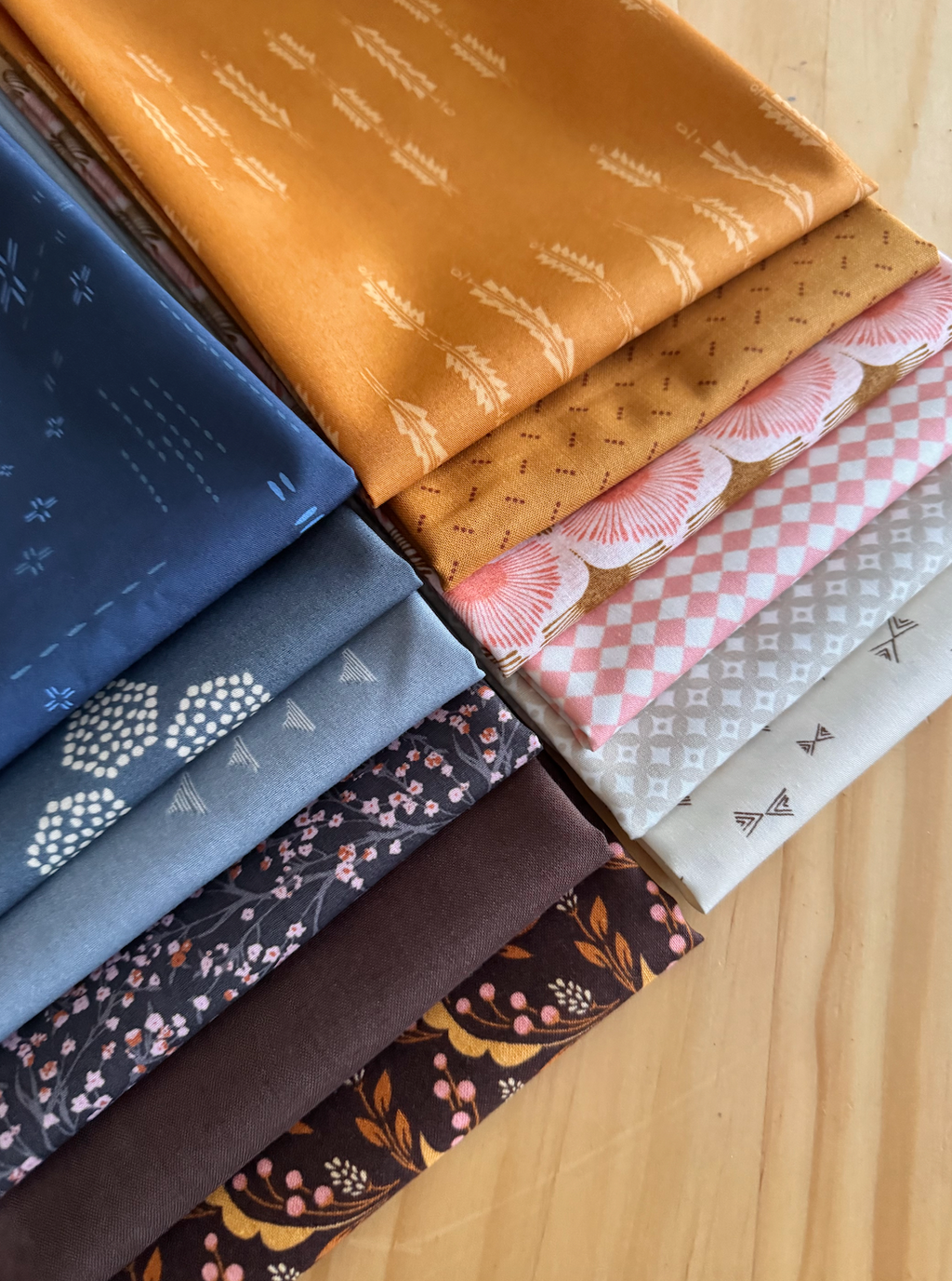 Silverton Cotton Fabric Bundle - 12 Fat Quarters - product view 3