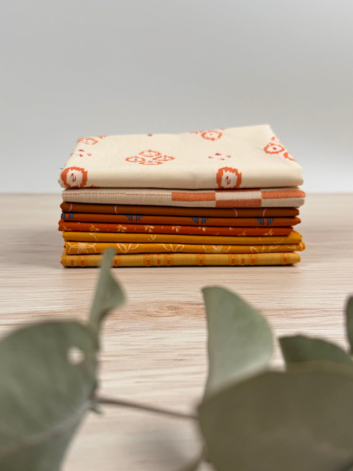 Mereenie Cotton Fabric Bundle - 8 Fat Quarters - product view 5