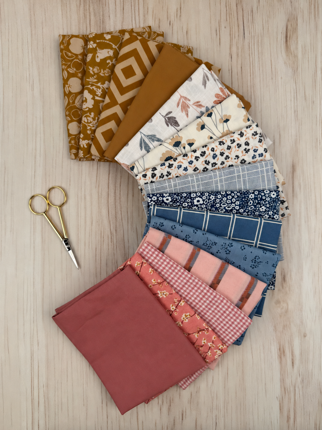 Murray Sunset Cotton Fabric Bundle - 15 Fat Quarters - product view 2