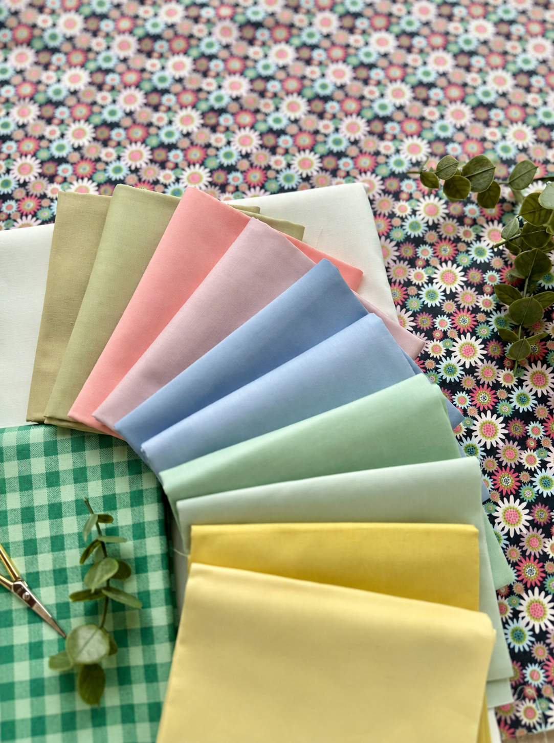 Little Flowers Cotton Quilt Fabric Kit - 73 x 73 in - product view 2