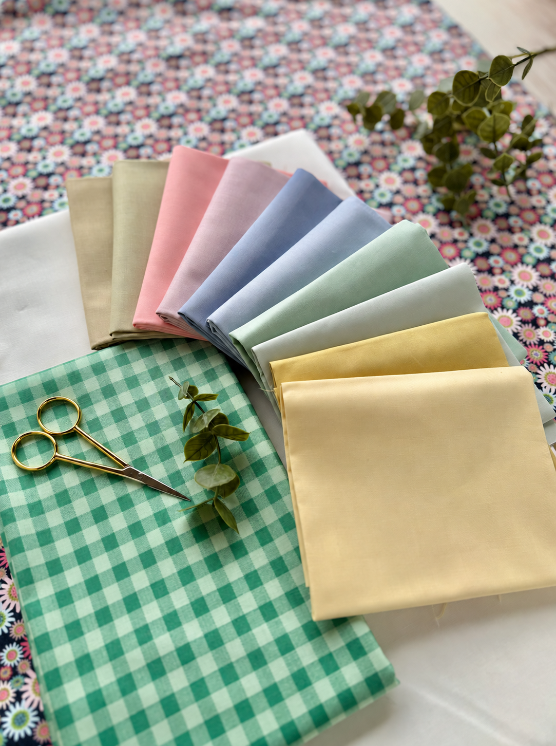Little Flowers Cotton Quilt Fabric Kit - 73 x 73 in - product view 4