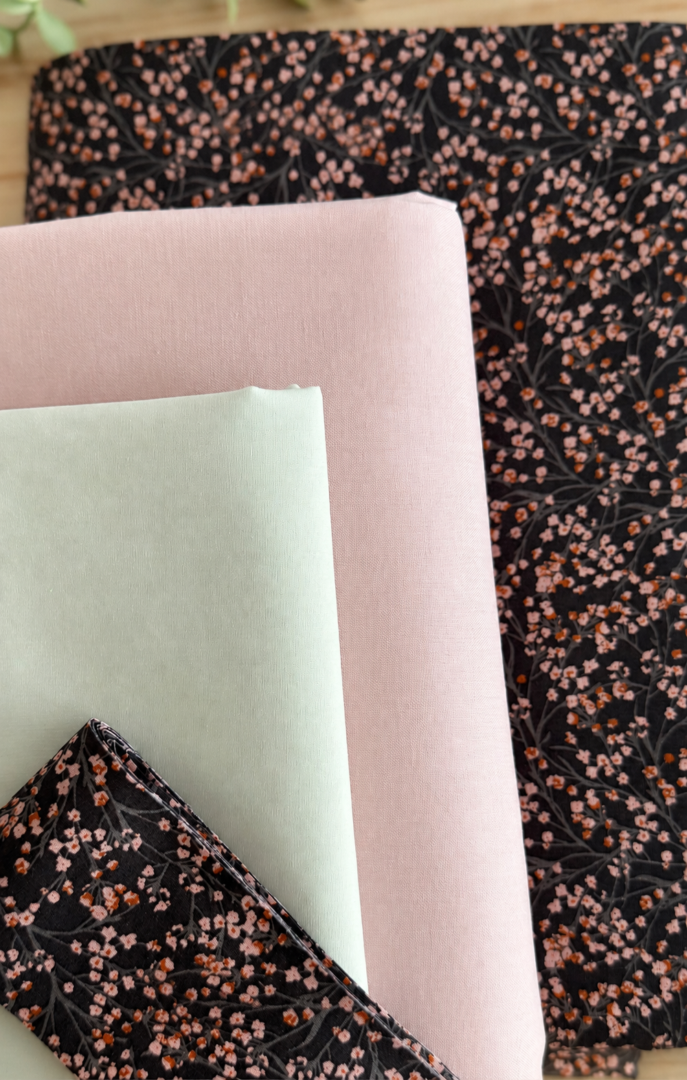 Flowers Irish Chain Cotton Quilt Fabric Kit - Rectangle Throw - product view 2